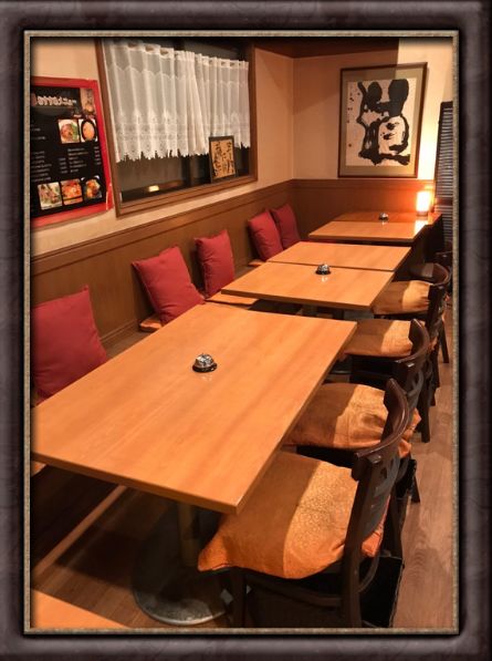 浅草韓国料理だいにんぐ彩の内装